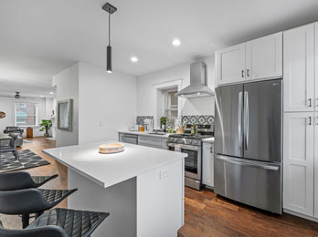 thumbnail for Cozy Urban Getaway in St. Louis  // Now Available!